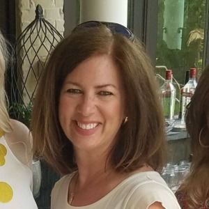 Meet your Posher, Mona